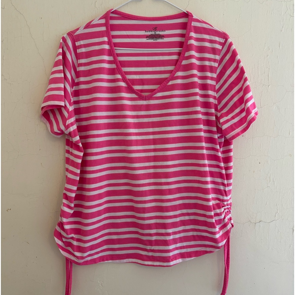 Bobbie Brooks short sleeve pink and white stripped top V neck Size 2X